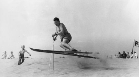 Skiing on dunes at Manhattan Beach, 1939.